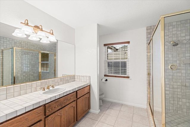 27000 S Hillview St, Tracy, CA 95304