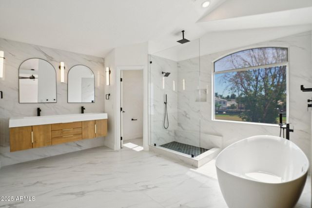 5953 W AURORA Drive, Glendale, AZ 85308