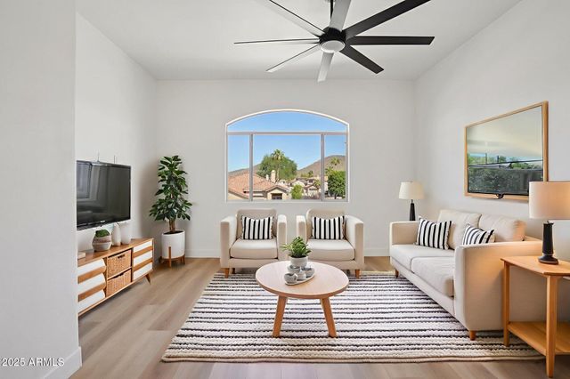 5953 W AURORA Drive, Glendale, AZ 85308