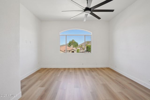 5953 W AURORA Drive, Glendale, AZ 85308