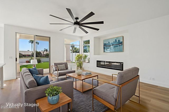 5953 W AURORA Drive, Glendale, AZ 85308