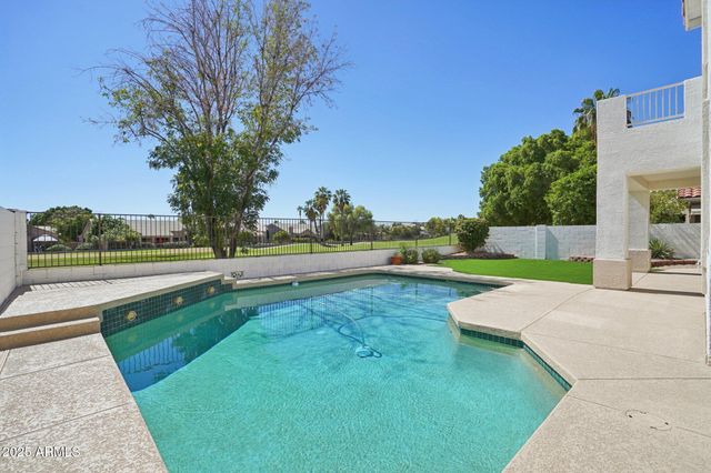 5953 W AURORA Drive, Glendale, AZ 85308