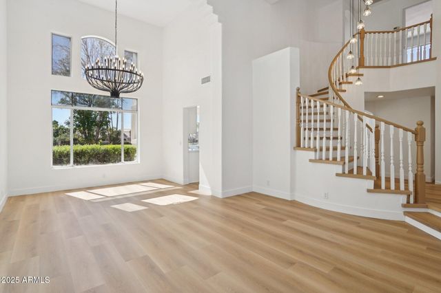 5953 W AURORA Drive, Glendale, AZ 85308