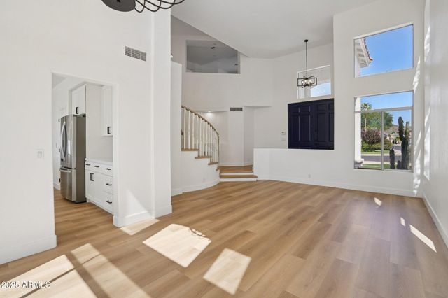 5953 W AURORA Drive, Glendale, AZ 85308