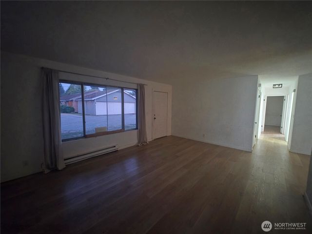 214 s 52nd Street, Tacoma, WA 98408