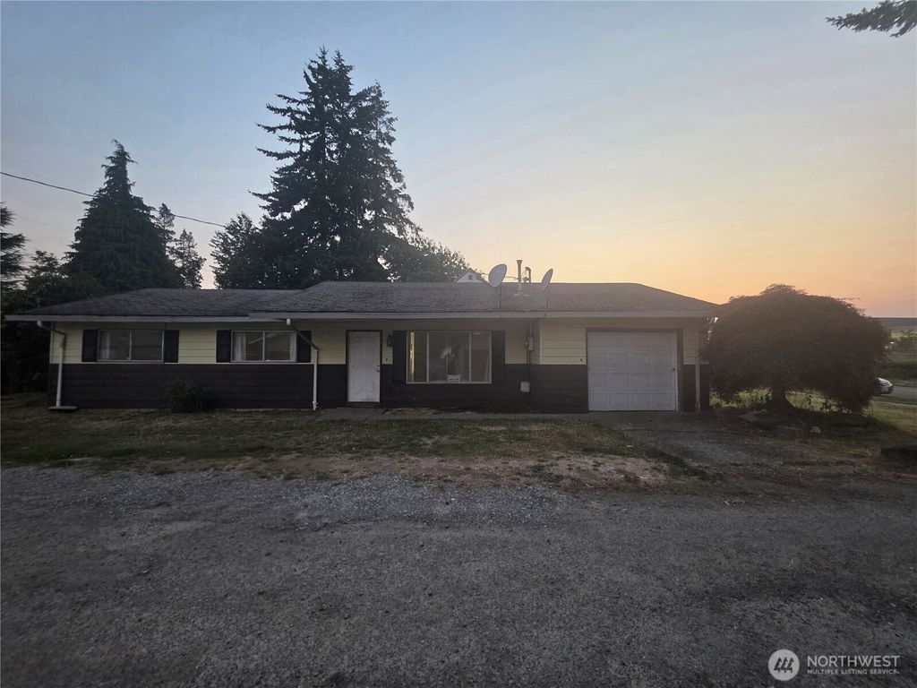 214 s 52nd Street, Tacoma, WA 98408