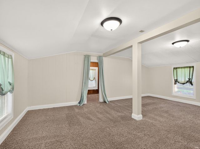 3918 Woodhill Drive, Fort Wayne, IN 46804