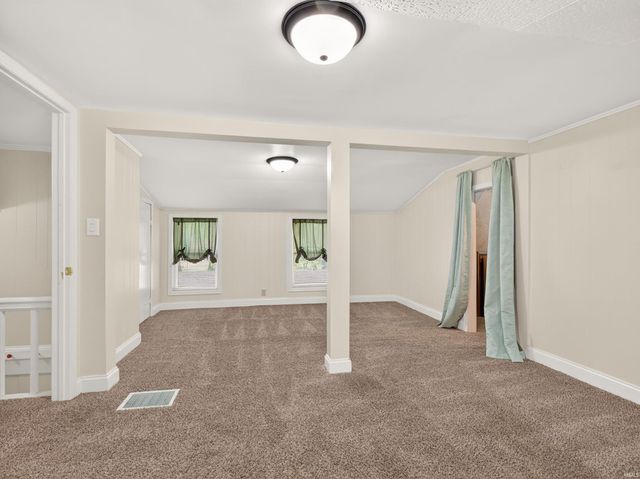 3918 Woodhill Drive, Fort Wayne, IN 46804