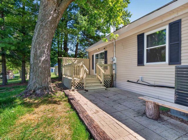3918 Woodhill Drive, Fort Wayne, IN 46804