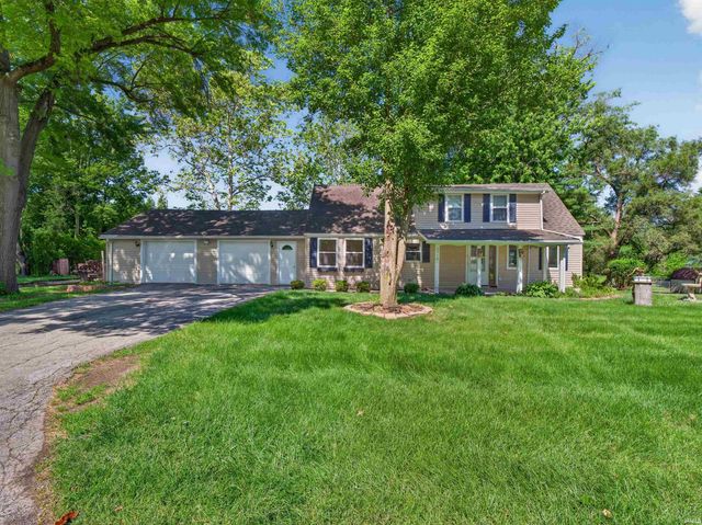 3918 Woodhill Drive, Fort Wayne, IN 46804