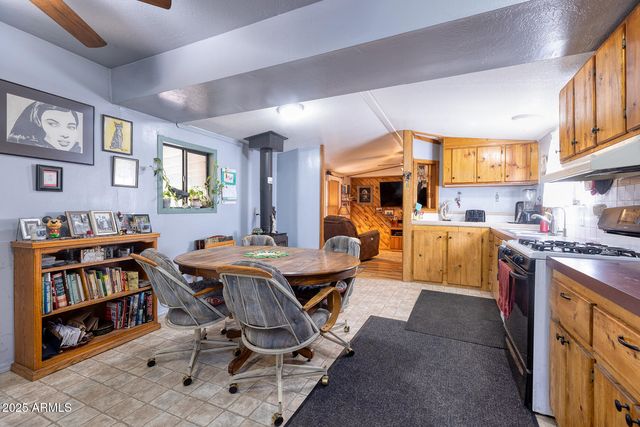 2185 WILDLIFE Trail, Overgaard, AZ 85933