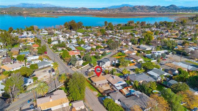 17607 Mackay, Lake Elsinore, CA 92530