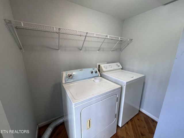 1028 Kennedy Rd, Jamestown, TN 38556