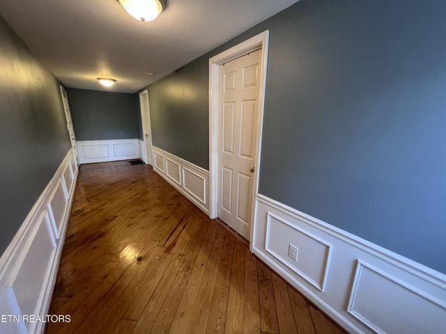 1028 Kennedy Rd, Jamestown, TN 38556