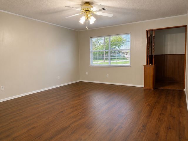 2111 Quail Run A, Mckinney, TX 75071