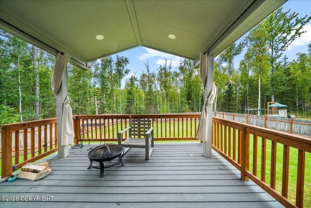6881 W Gruening Place, Wasilla, AK 99623