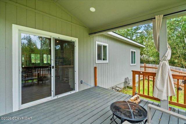 6881 W Gruening Place, Wasilla, AK 99623