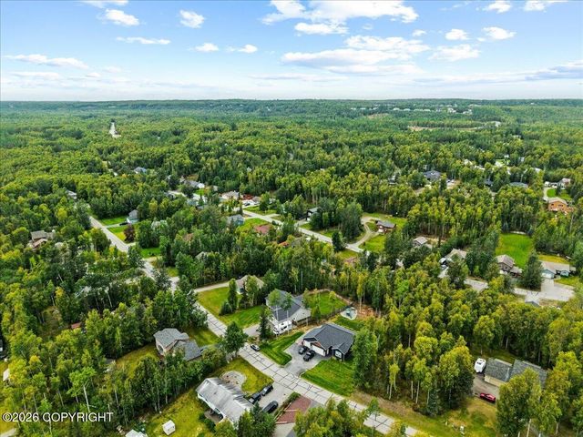 6881 W Gruening Place, Wasilla, AK 99623