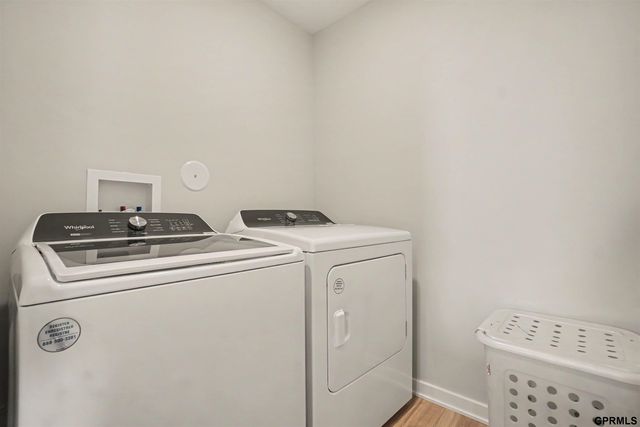 17543 Potter Street, Bennington, NE 68007
