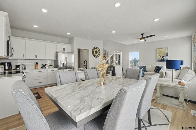 17543 Potter Street, Bennington, NE 68007