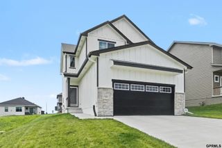 17543 Potter Street, Bennington, NE 68007