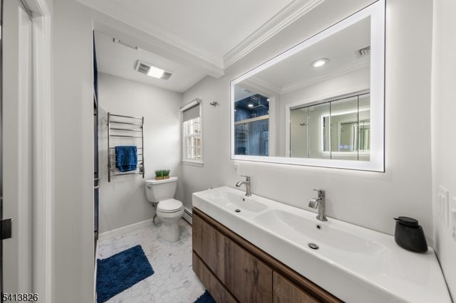 2 Norman Ln, Roxbury Twp., NJ 07876