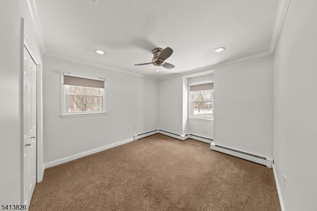 2 Norman Ln, Roxbury Twp., NJ 07876