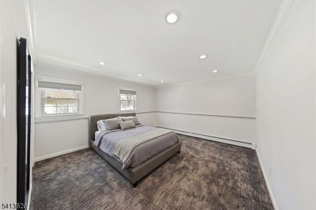 2 Norman Ln, Roxbury Twp., NJ 07876