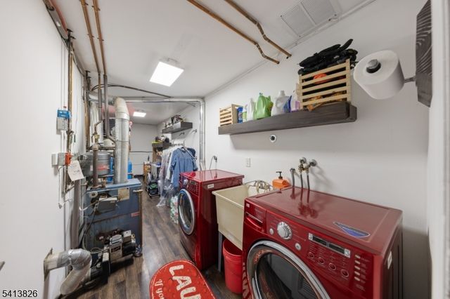 2 Norman Ln, Roxbury Twp., NJ 07876