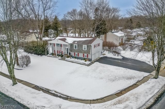 2 Norman Ln, Roxbury Twp., NJ 07876