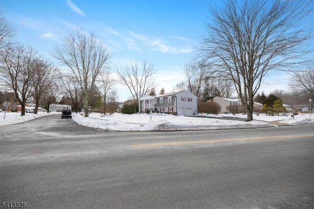 2 Norman Ln, Roxbury Twp., NJ 07876