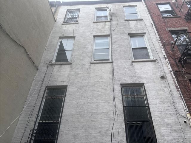 4 Brevoort Place, Brooklyn, NY 11216