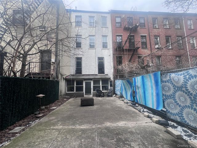4 Brevoort Place, Brooklyn, NY 11216