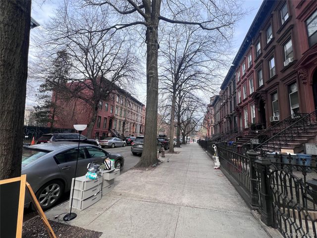 4 Brevoort Place, Brooklyn, NY 11216