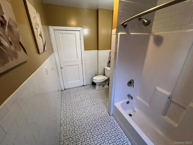 4 Brevoort Place, Brooklyn, NY 11216