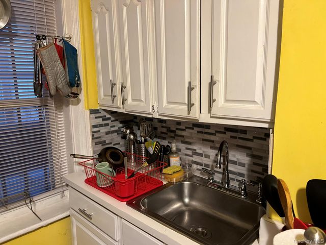 4 Brevoort Place, Brooklyn, NY 11216