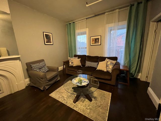 4 Brevoort Place, Brooklyn, NY 11216