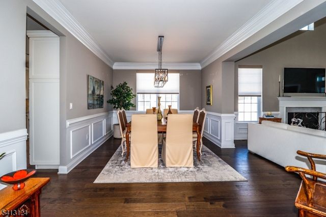 80 Van Cleef Dr, Readington Twp., NJ 08889