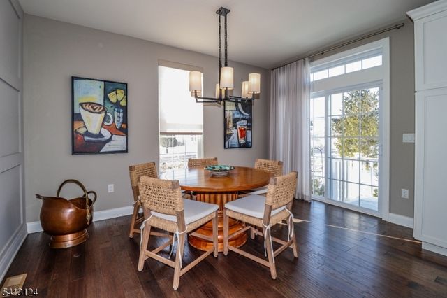 80 Van Cleef Dr, Readington Twp., NJ 08889