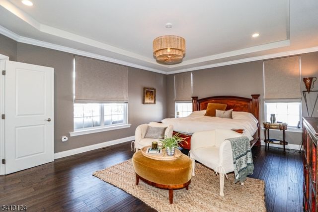 80 Van Cleef Dr, Readington Twp., NJ 08889