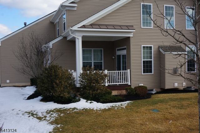 80 Van Cleef Dr, Readington Twp., NJ 08889