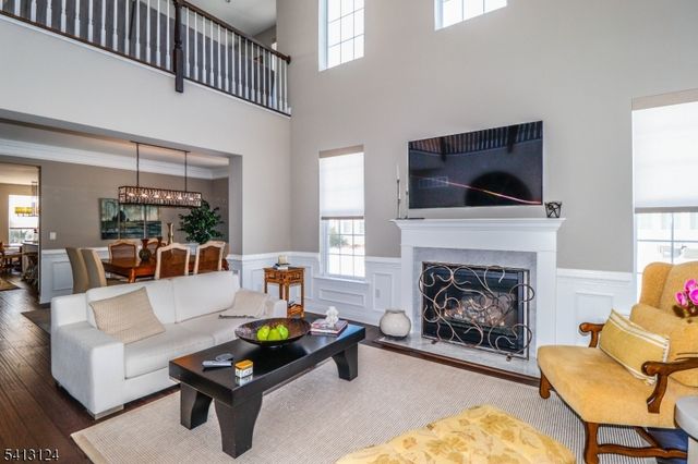 80 Van Cleef Dr, Readington Twp., NJ 08889