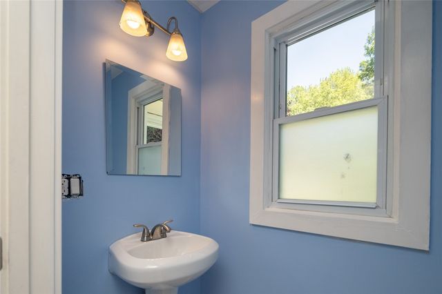 195 East Parkway, Irondequoit, NY 14617