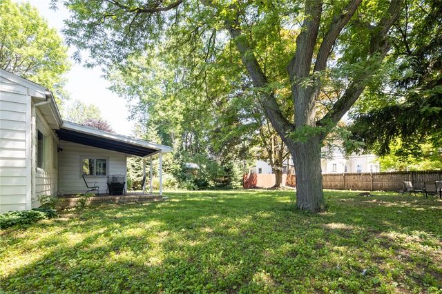 195 East Parkway, Irondequoit, NY 14617