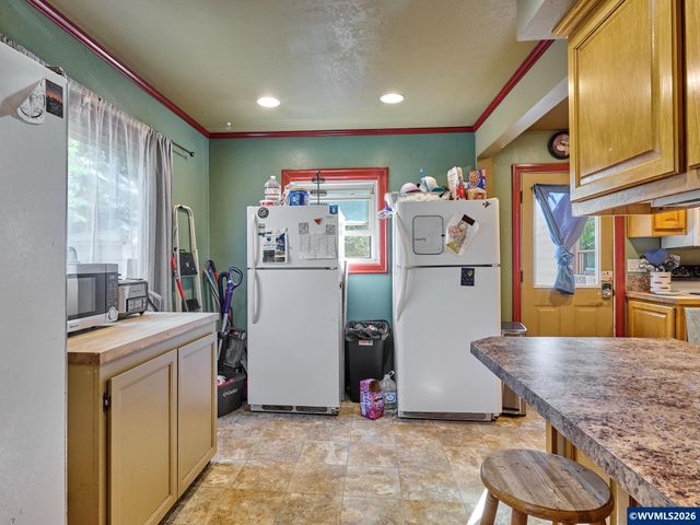 1145 Columbia St NE, Salem, OR 97301