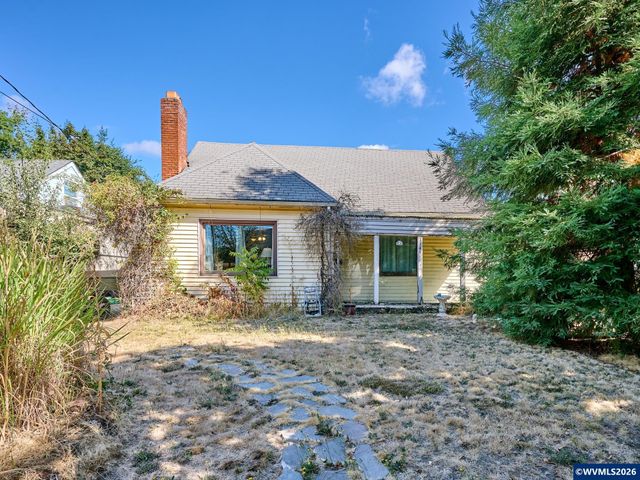 1145 Columbia St NE, Salem, OR 97301