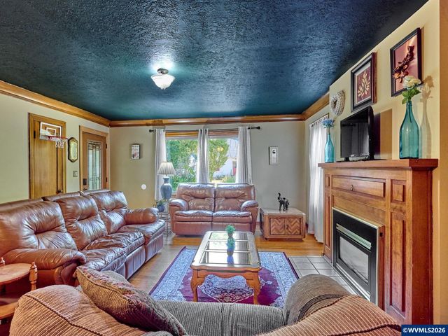 1145 Columbia St NE, Salem, OR 97301