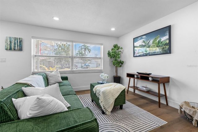 1480 FAIRFIELD DRIVE, Clearwater, FL 33764