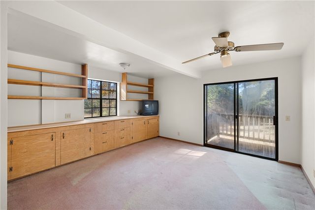 10845 Deer Ridge Road, Bedias, TX 77831