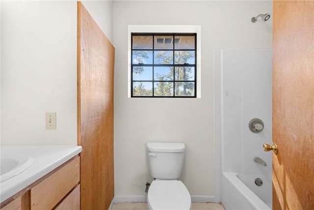 10845 Deer Ridge Road, Bedias, TX 77831